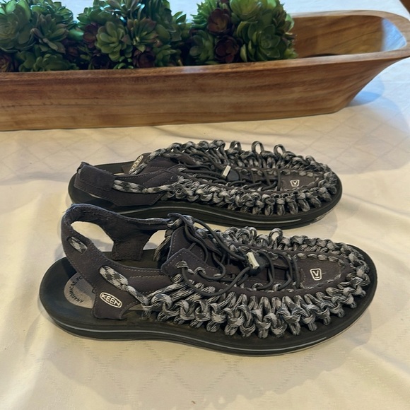 Keen Other - Keen Sandals Gray UNEEK Cord Rope Braided sandal water shoes men’s size 13 EUC